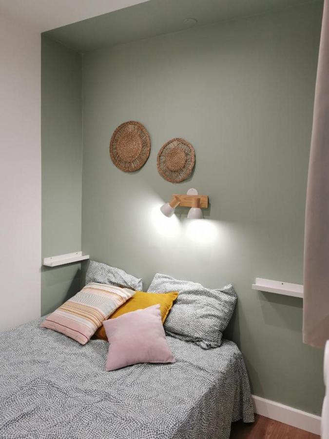 Appartements Acces Prive Plage De La Bergerie Hyères Buitenkant foto
