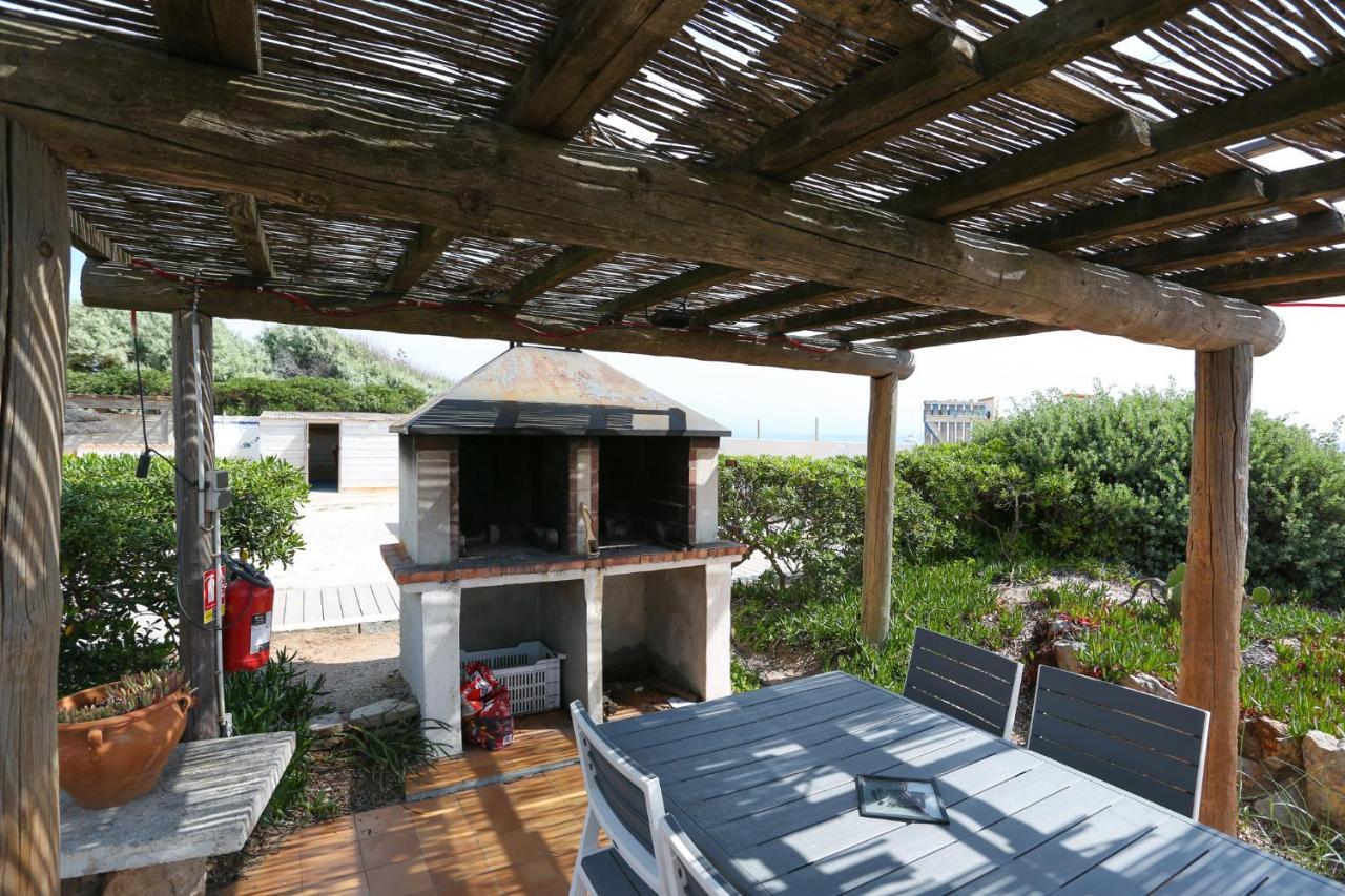 Appartements Acces Prive Plage De La Bergerie Hyères Buitenkant foto